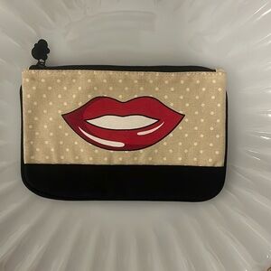 Ipsy Red lip makeup bag. New super cute never used 7in x 4.5in